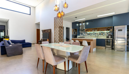 Casa à venda com 4 suítes no condomínio Residencial dos Lagos, Itupeva - SP