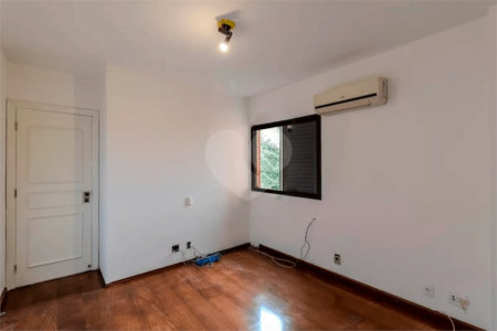 Apartamento à venda com 4 quartos, sendo 2 suítes, em Paraíso do Morumbi, São Paulo, SP