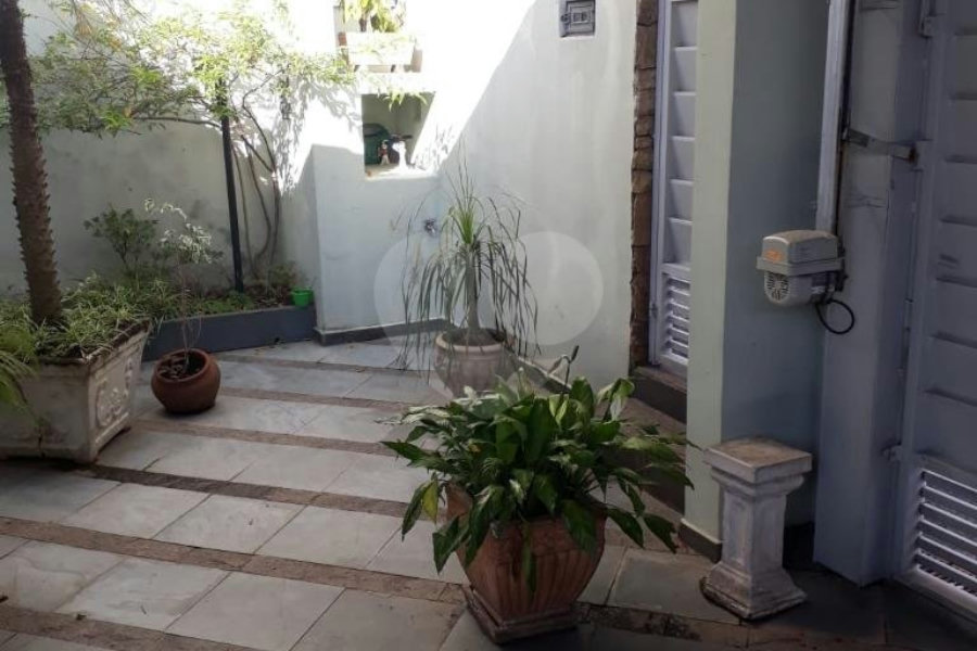 Sobrado à venda com 3 suítes em Santana, São Paulo, SP