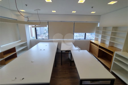 Sala à venda no Centro, Mogi das Cruzes, SP