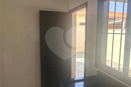 Casa à venda com 4 quartos em Vila Cidade Industrial (vila Xavier), Araraquara, SP