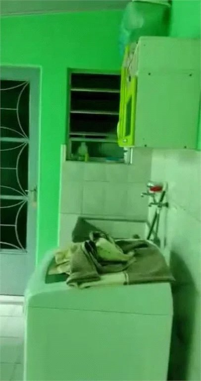 Casa Térrea à venda com 6 quartos em Jardim Rosana, São Paulo, SP