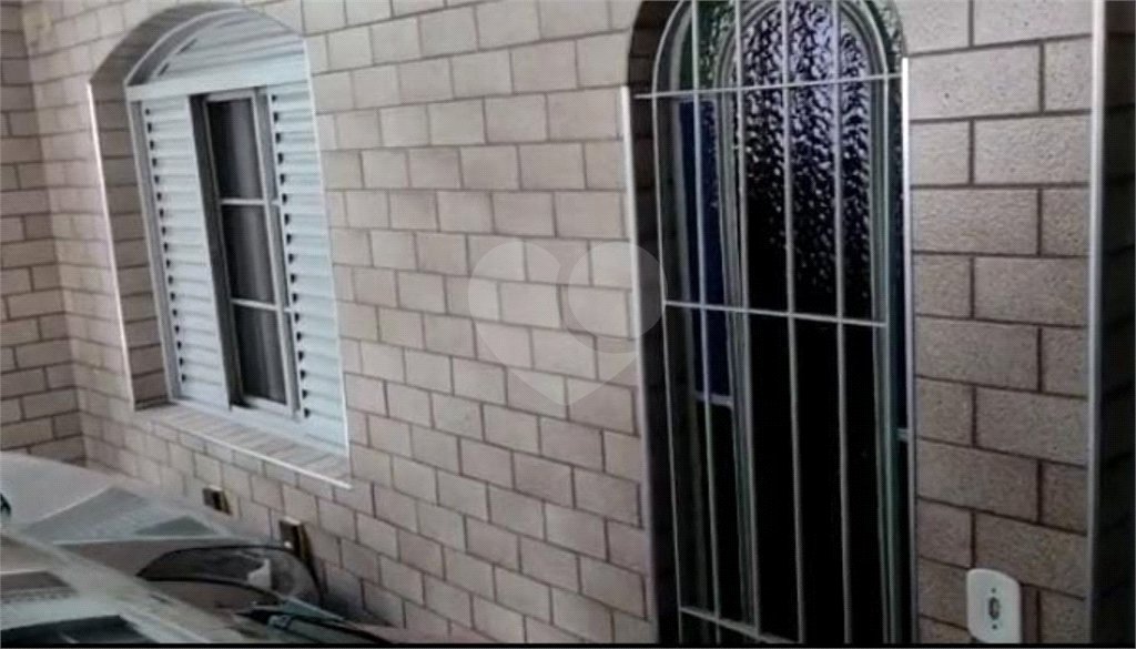 Casa Térrea à venda com 6 quartos em Jardim Rosana, São Paulo, SP