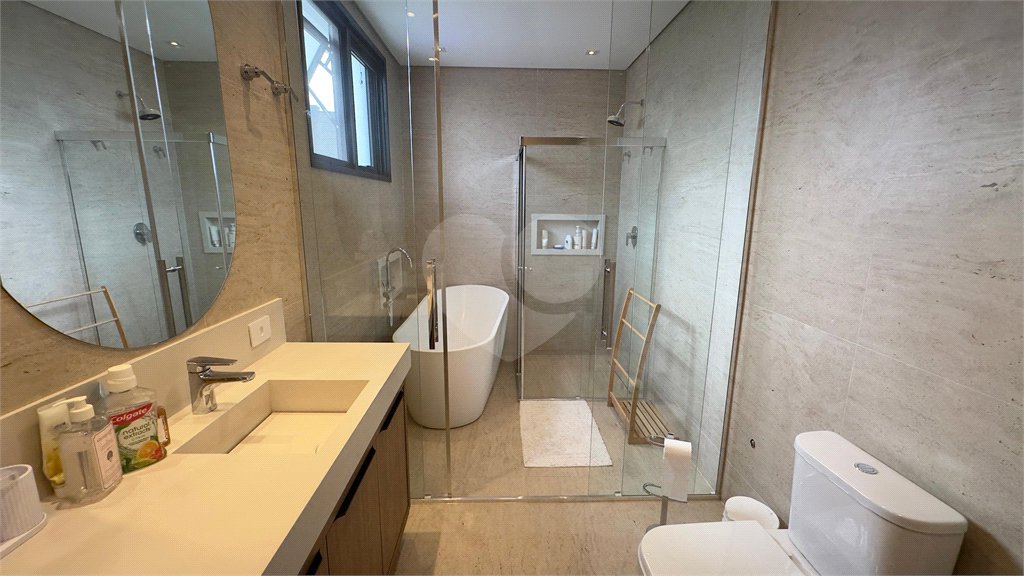 Casa à venda com 4 suítes no condomínio Parque Residencial Kurumin, Itu - SP