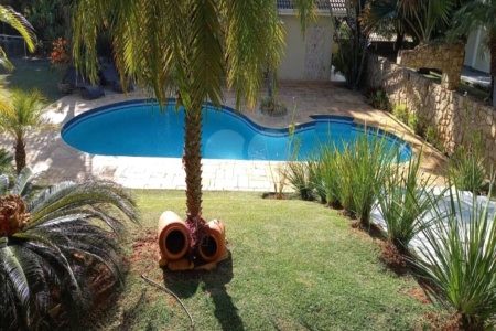 Casa à venda com 3 quartos, sendo 1 suíte,  em Bosque, Vinhedo, SP