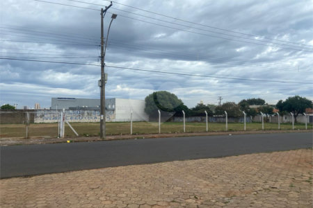 Terreno à venda em Vila Xavier (vila Xavier), Araraquara, SP