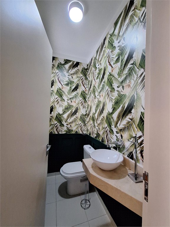 Casa à venda com 3 suítes no condomínio Villaggio Capriccio, Louveira - SP