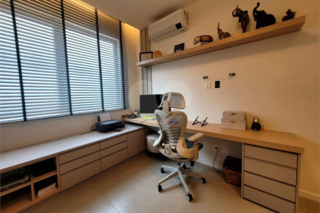 Apartamento à venda com 4 quartos, sendo 1 suíte,  em Ipanema, Rio de Janeiro, RJ
