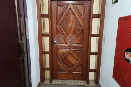 Apartamento à venda com 4 quartos, sendo 2 suítes, no Centro, Araraquara, SP