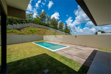 Casa à venda ou para alugar com 4 suítes no condomínio Residencial Arboretum, Vinhedo - SP