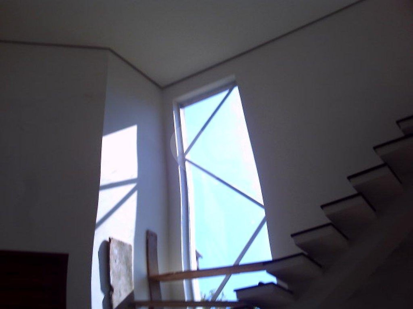 Sobrado à venda com 3 quartos, sendo 1 suíte, em Vila Irmãos Arnoni, São Paulo, SP