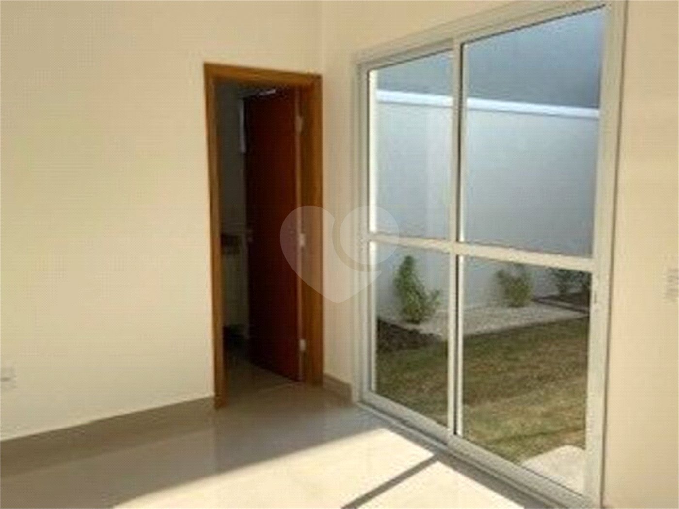 Casa à venda com 3 suítes no condomínio Residencial Viena, Indaiatuba - SP