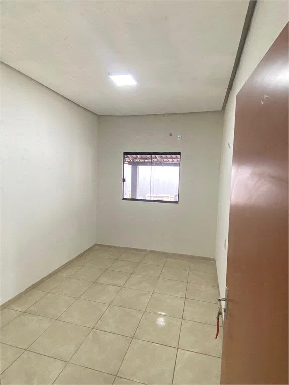 Casa à venda com 2 quartos, sendo 1 suíte, em Nazaré, Balsas, MA