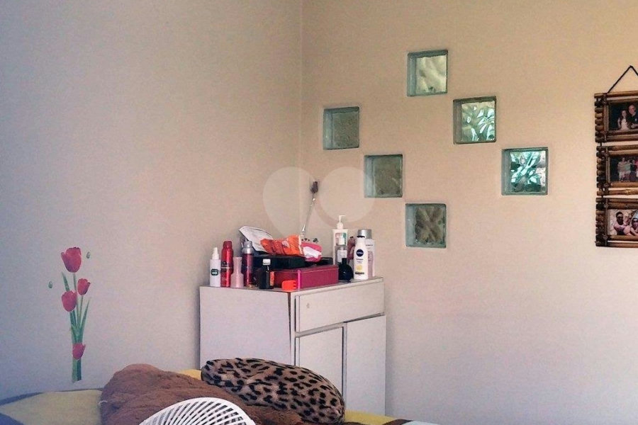 Sobrado à venda com 3 quartos, sendo 1 suíte,  em Tremembé, São Paulo, SP