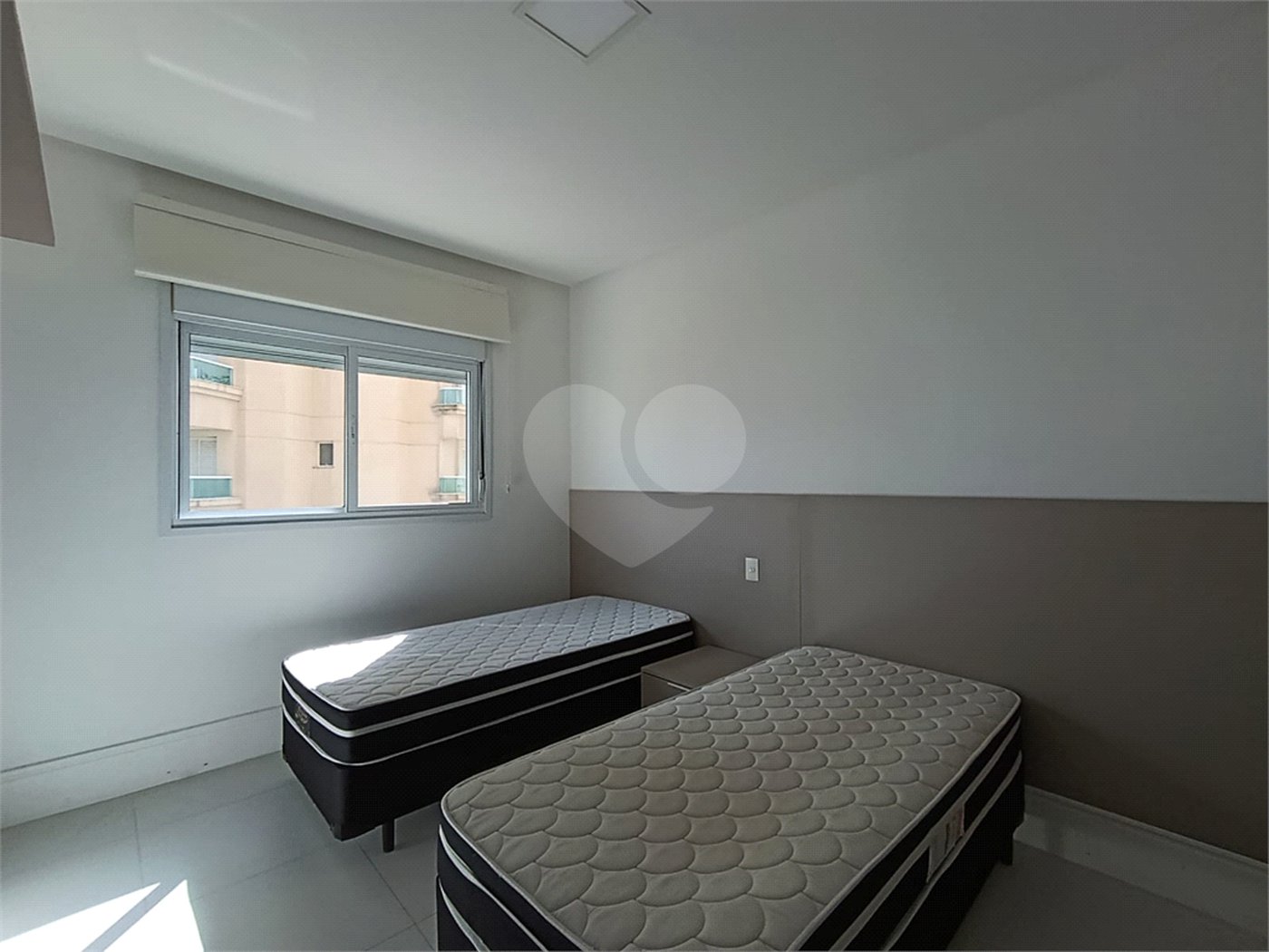 Apartamento para alugar com 3 suítes em Jardim Virgínia, Guarujá, SP