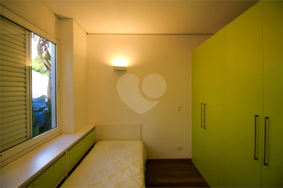 Casa à venda ou para alugar com 5 quartos, sendo 3 suítes,  em Vila Madalena, São Paulo, SP