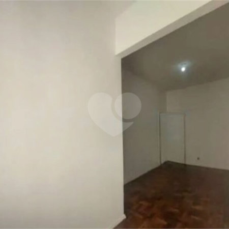 Apartamento à venda com 2 quartos no Centro, Rio de Janeiro, RJ