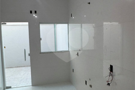 Casa à venda com 4 quartos, sendo 1 suíte, em Inhoaíba, Rio de Janeiro, RJ