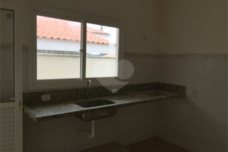 Casa à venda com 3 quartos, sendo 1 suíte,  no condomínio Marf Iii- Fase III, Bom Jesus dos Perdões - SP