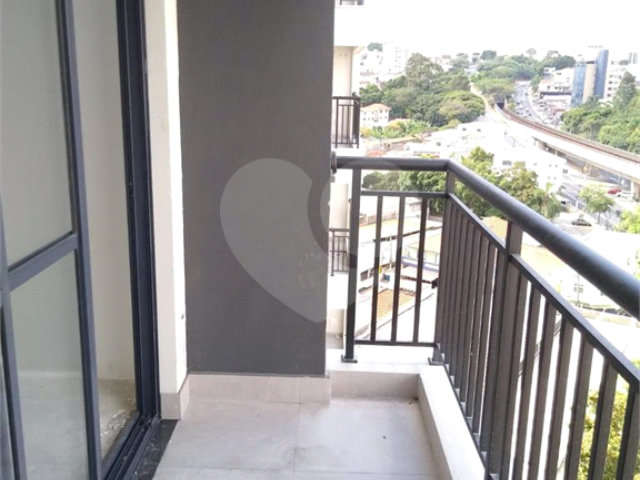 Apartamento à venda com 2 quartos, sendo 1 suíte,  em Parada Inglesa, São Paulo, SP