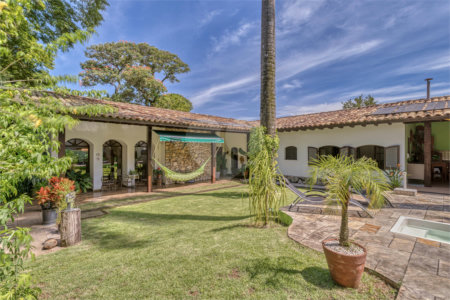 Casa Térrea à venda com 4 suítes em Alto da Boa Vista, São Paulo, SP