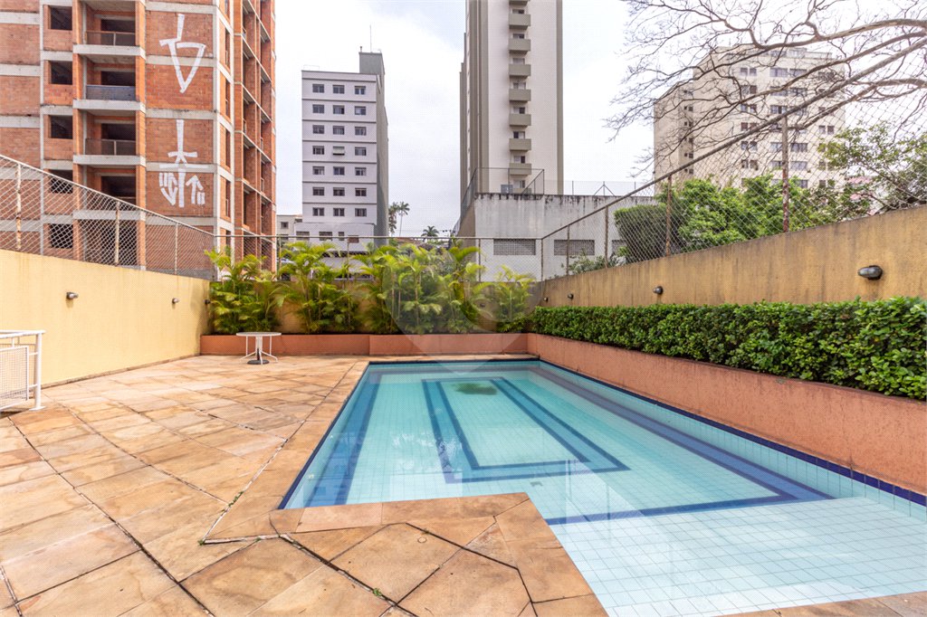 Apartamento à venda com 3 quartos, sendo 1 suíte, em Perdizes, São Paulo, SP