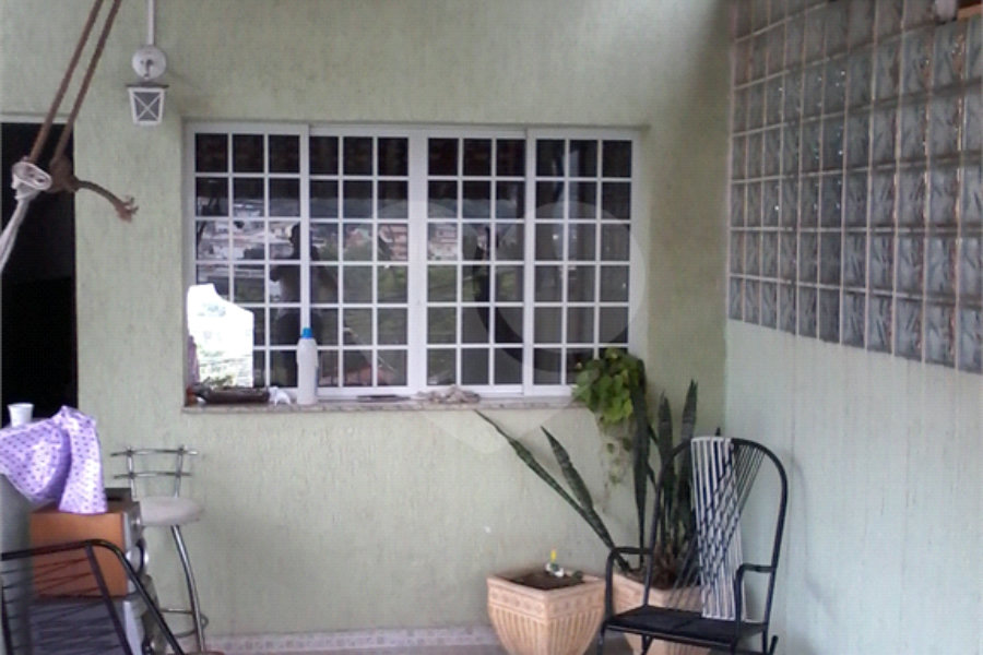 Sobrado à venda com 3 quartos, sendo 1 suíte, em Tremembé, São Paulo, SP