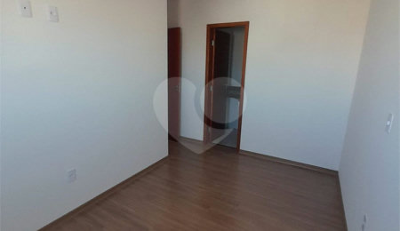Apartamento à venda com 2 quartos, sendo 1 suíte, em Parada Inglesa, São Paulo, SP