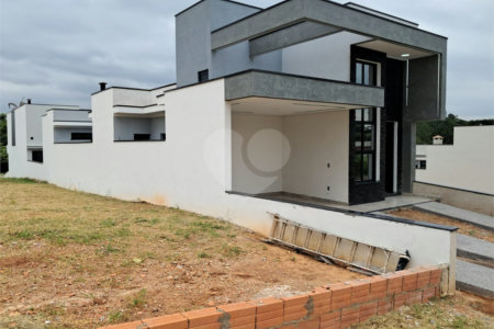 Casa à venda com 3 quartos, sendo 1 suíte,  no condomínio Reserva Ipanema I, Sorocaba - SP