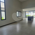 Casa à venda com 5 suítes no condomínio Parque Faber IV, São Carlos - SP