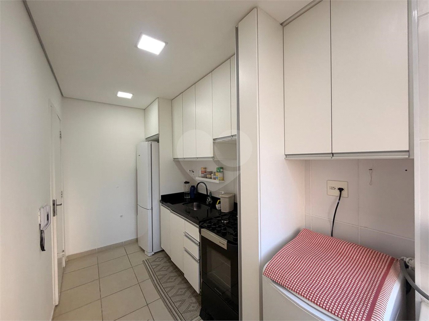 Apartamento à venda com 2 quartos em Jardim São Carlos, Sorocaba, SP