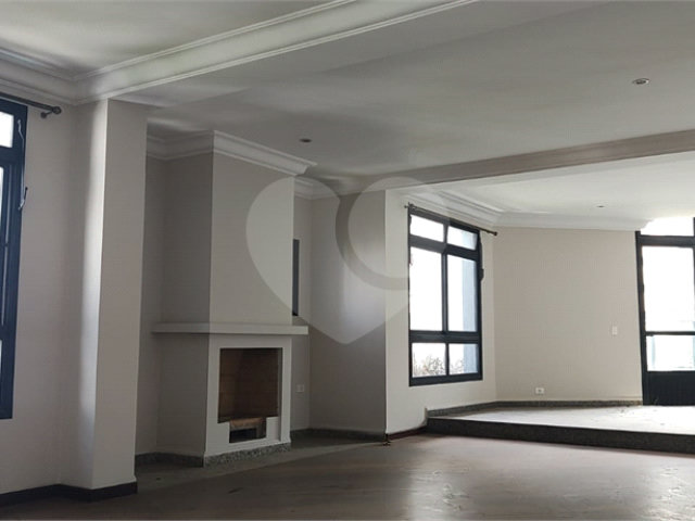 Duplex à venda com 3 suítes em Morumbi, São Paulo, SP