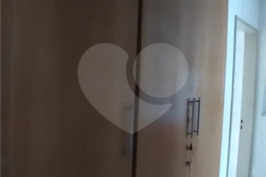 Apartamento à venda com 3 quartos, sendo 1 suíte, em Pinheiros, São Paulo, SP