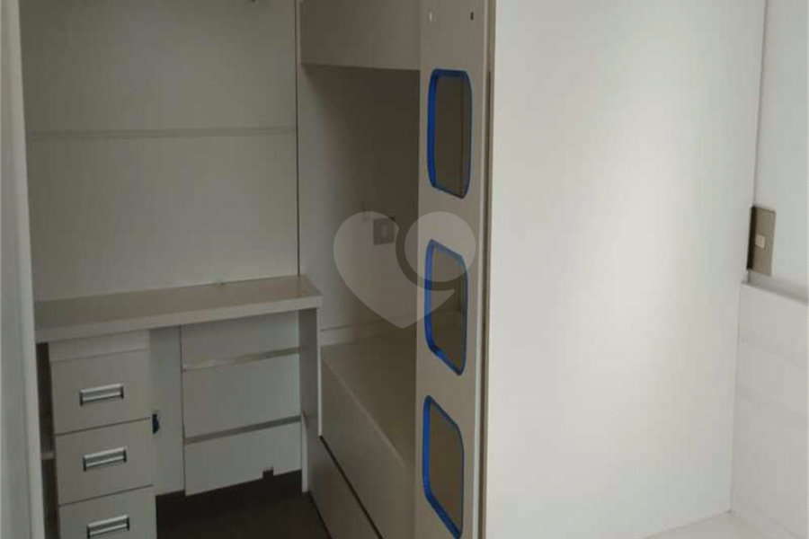 Sobrado à venda com 3 quartos, sendo 1 suíte, em Vila Medeiros, São Paulo, SP