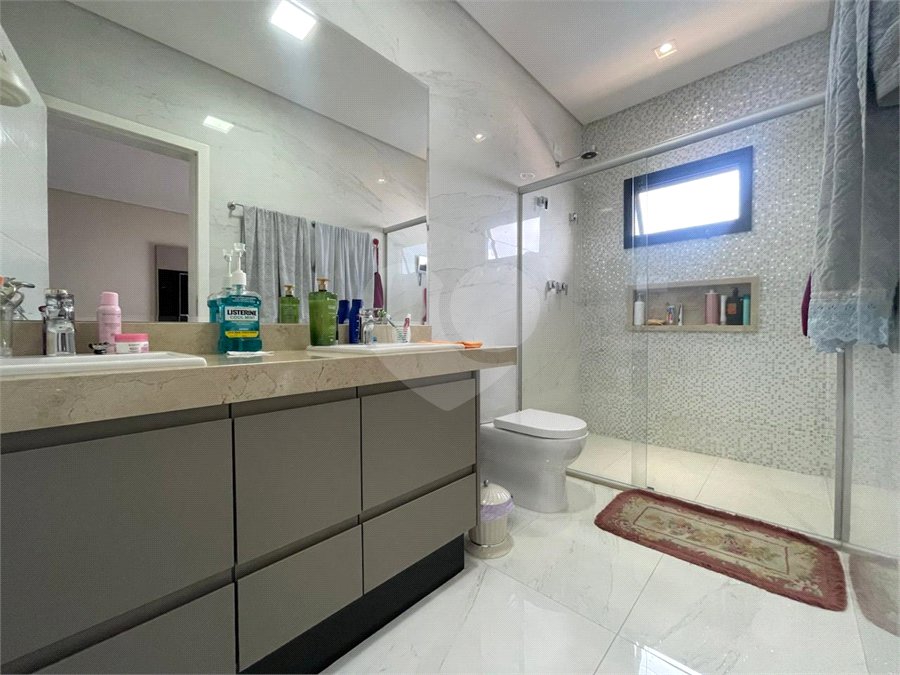 Casa à venda com 3 suítes no condomínio Mônaco, São José dos Campos - SP