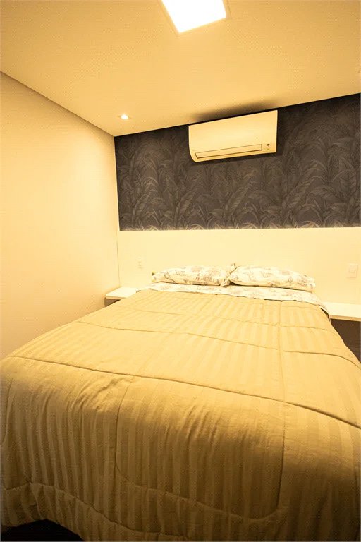 Apartamento à venda com 5 quartos, sendo 4 suítes, em Parque Reboucas, São Paulo, SP