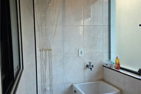 Apartamento à venda com 2 quartos, sendo 1 suíte,  em Canto do Forte, Praia Grande, SP