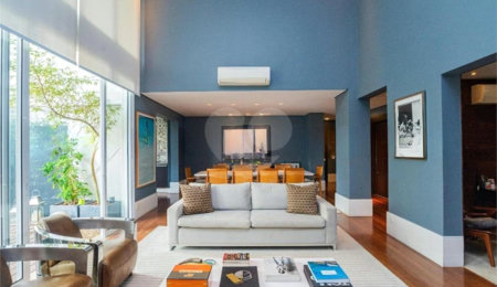 Apartamento à venda com 4 quartos, sendo 3 suítes,  em Campo Belo, São Paulo, SP