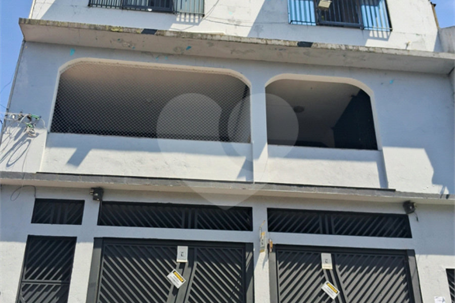 Sobrado à venda com 10 quartos, sendo 1 suíte, em Tremembé, São Paulo, SP