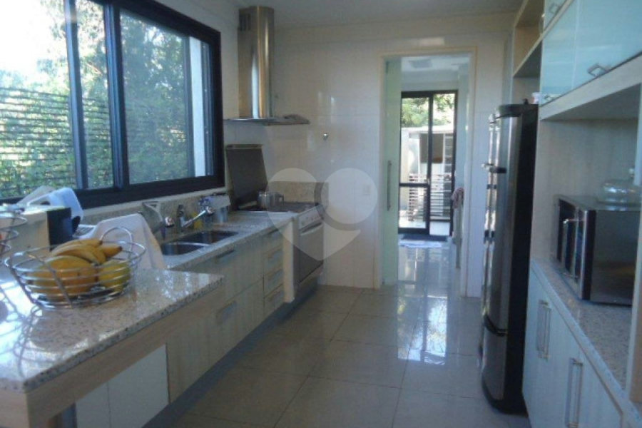 Casa à venda com 4 suítes em Tremembé, São Paulo, SP