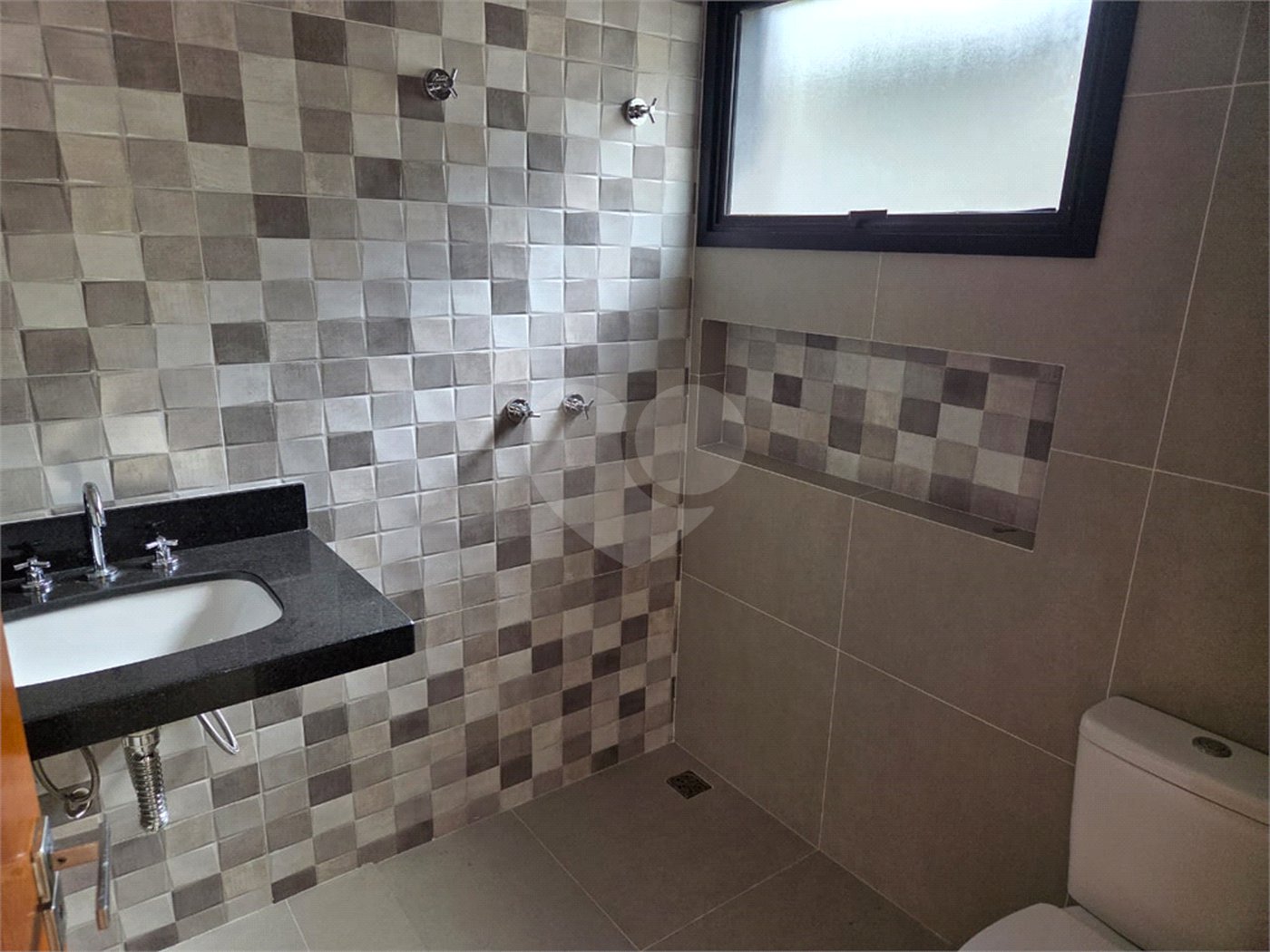 Casa à venda com 3 suítes em Loteamento Residencial Boa Vista, Atibaia, SP
