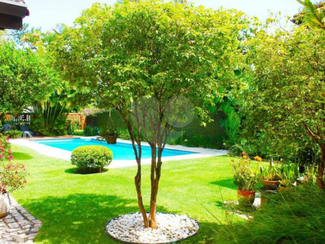 Casa à venda com 4 suítes em Alto da Boa Vista, São Paulo, SP