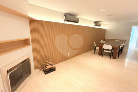 Apartamento à venda com 4 suítes em Santana, São Paulo, SP