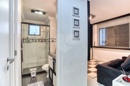 Apartamento à venda com 4 quartos, sendo 3 suítes, em Alto da Boa Vista, São Paulo, SP