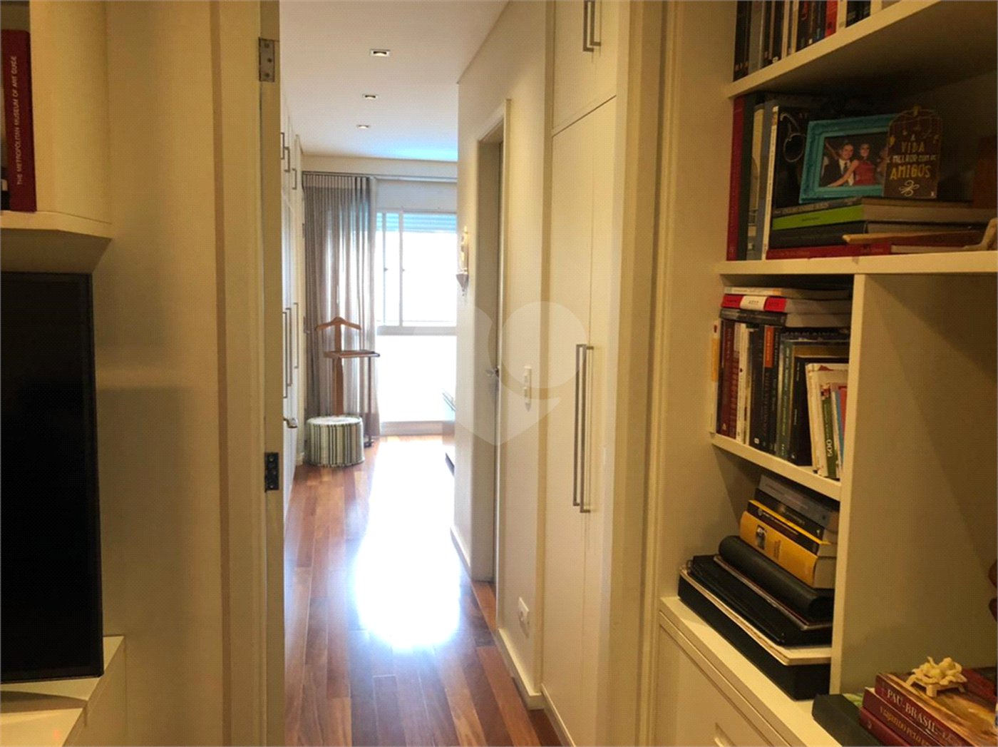 Apartamento à venda com 4 quartos, sendo 3 suítes, em Alto da Boa Vista, São Paulo, SP