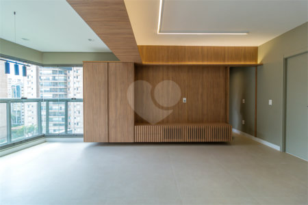 Apartamento à venda com 2 suítes em Brooklin, São Paulo, SP