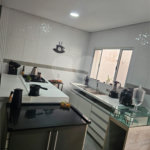 Casa à venda com 3 quartos, sendo 1 suíte,  no condomínio Residencial Rubi, Mogi das Cruzes - SP