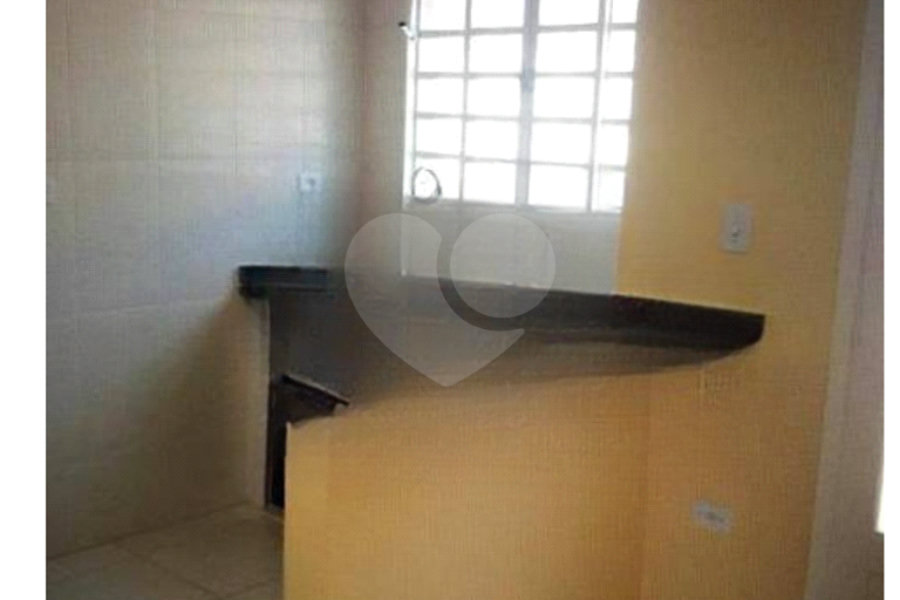 Prédio à venda com 1 quarto em Jaraguá, São Paulo, SP
