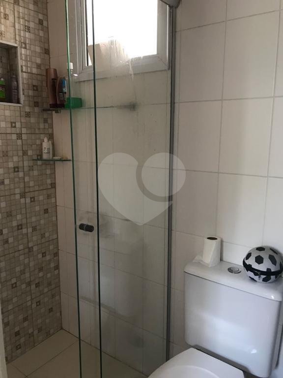 Casa à venda com 2 quartos, sendo 1 suíte, no condomínio Res Santa Inês, São Paulo - SP