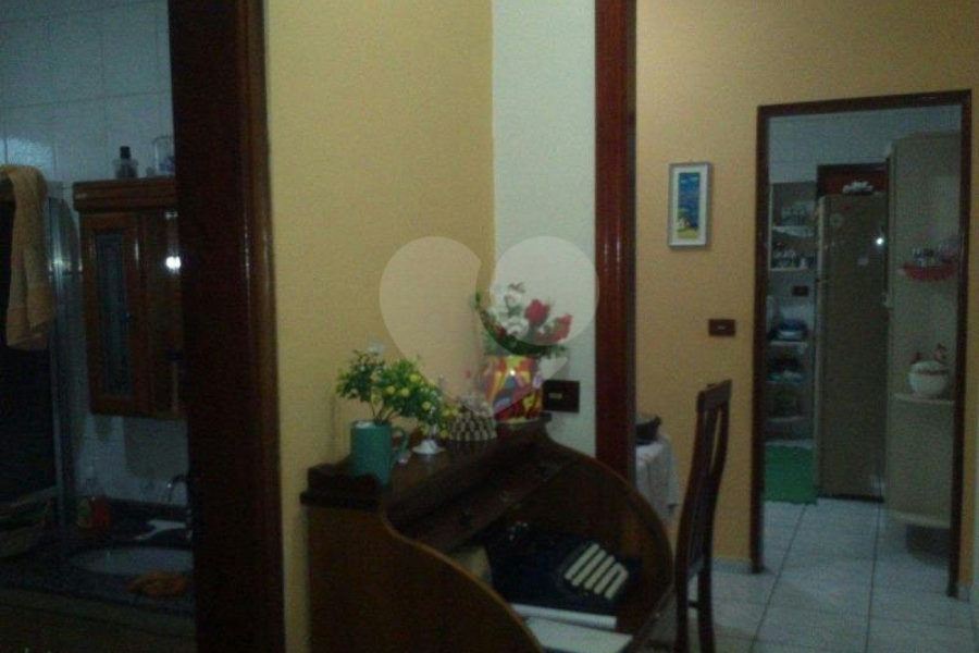 Sobrado à venda com 4 quartos, sendo 1 suíte, em Vila Nova Cachoeirinha, São Paulo, SP